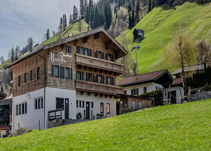 Modern In On Ski-slope Jochberg